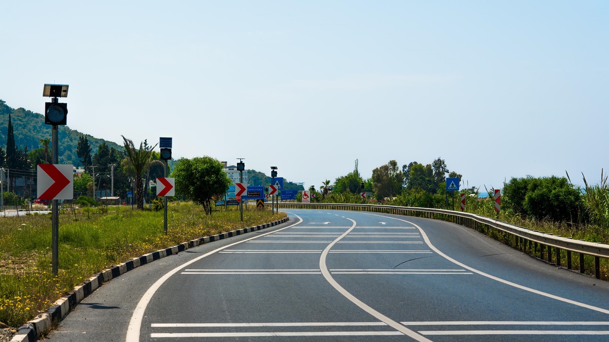 Türkiye\'de Fiber Ağ Uzunluğu 7.676 Km\'ye Ulaştı