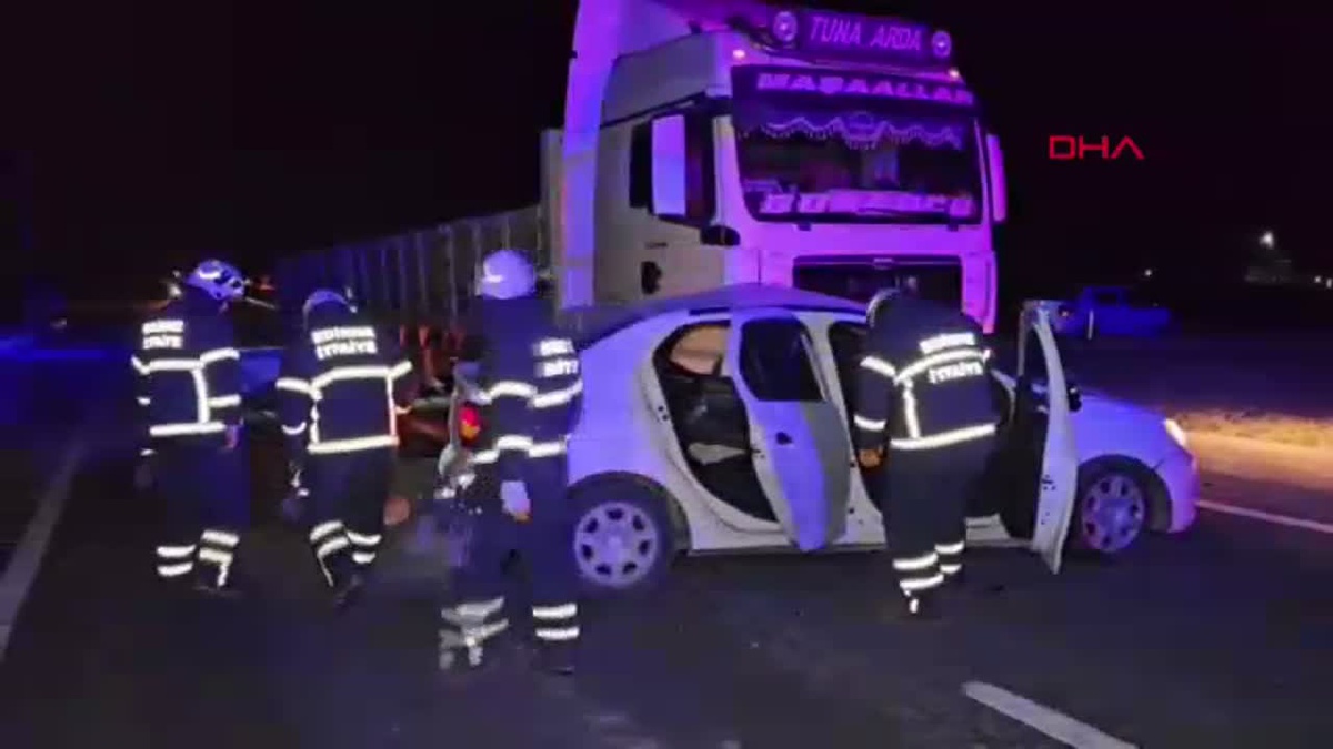 Edirne\'de Alkollü Sürücü Kaza Yaptı