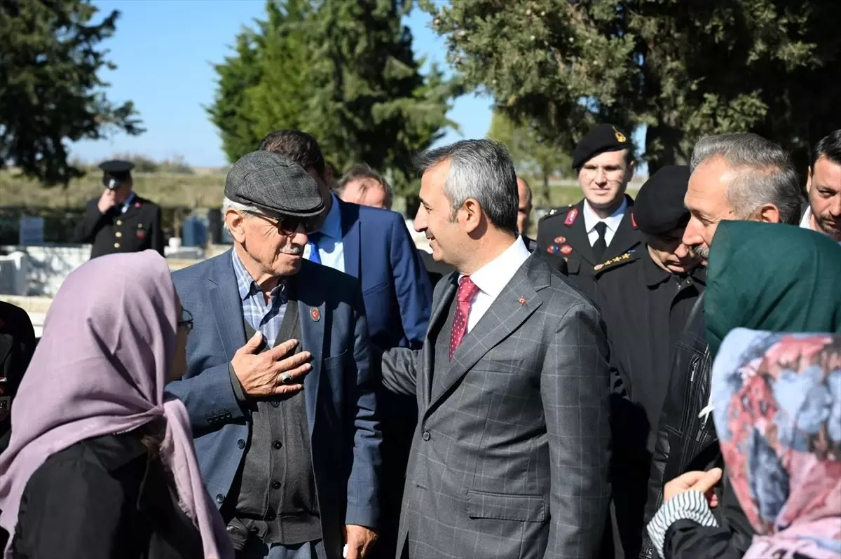 Edirneli şehit Küçükyoğurtlu kabri başında anıldı