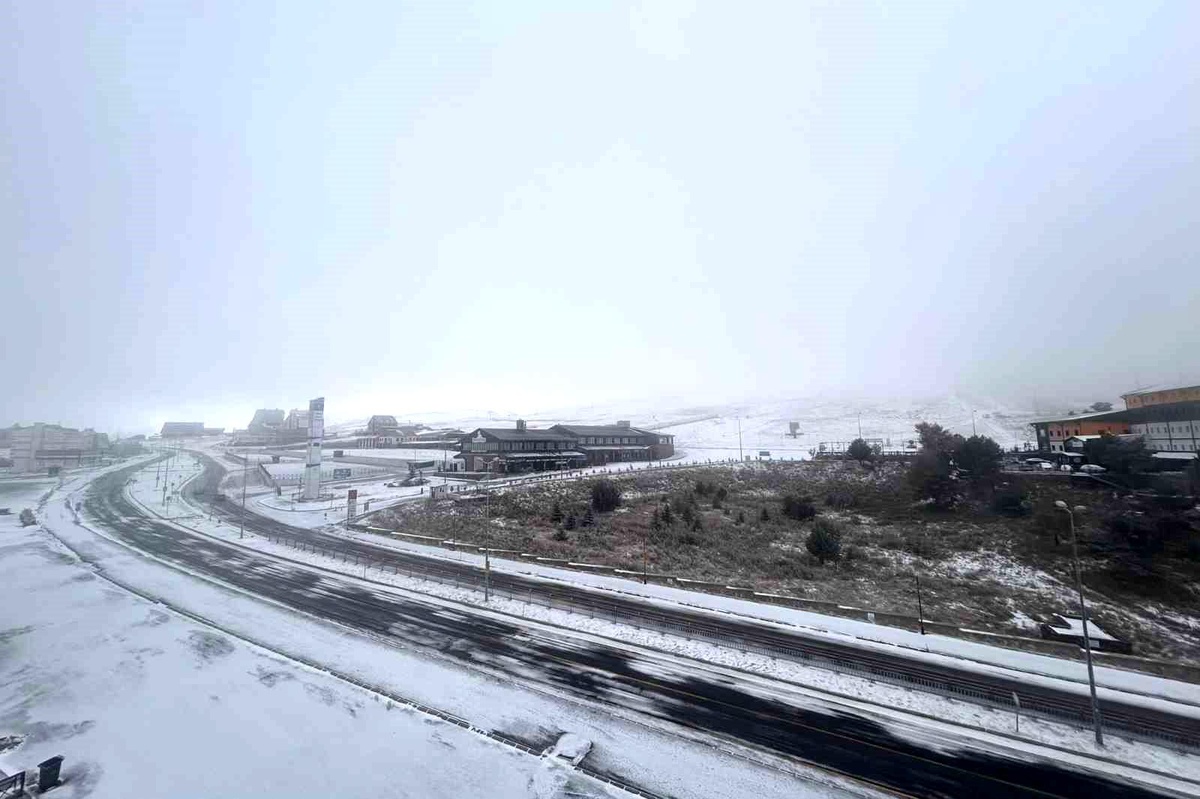 Erciyes\'e Beyaz Gelinliği