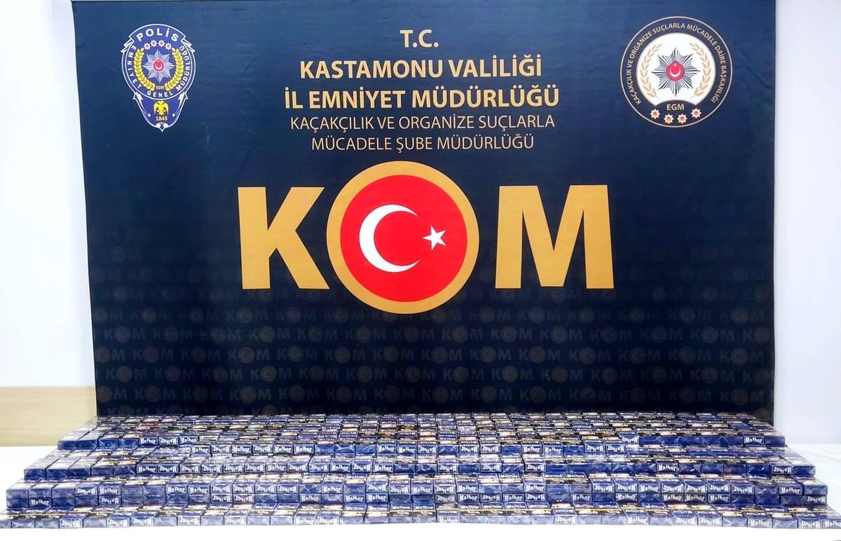 Kastamonu\'da 19 Bin 800 Makaron Ele Geçirildi