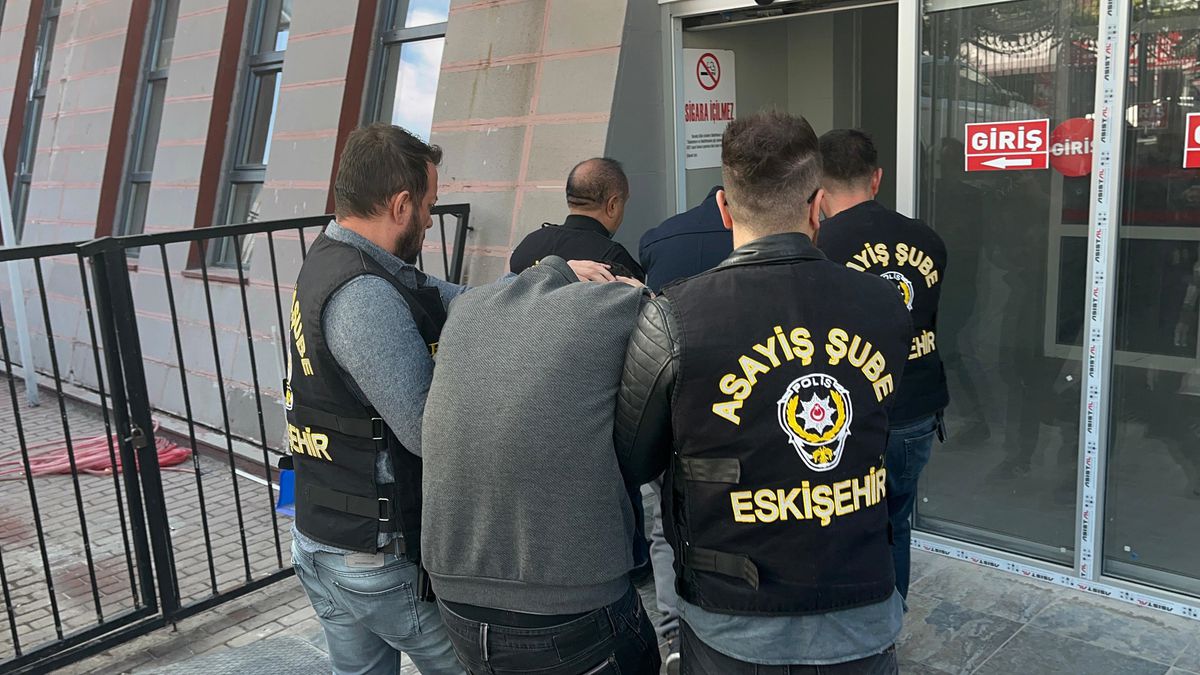 MİT Kandırmacasıyla Dolandırıldılar