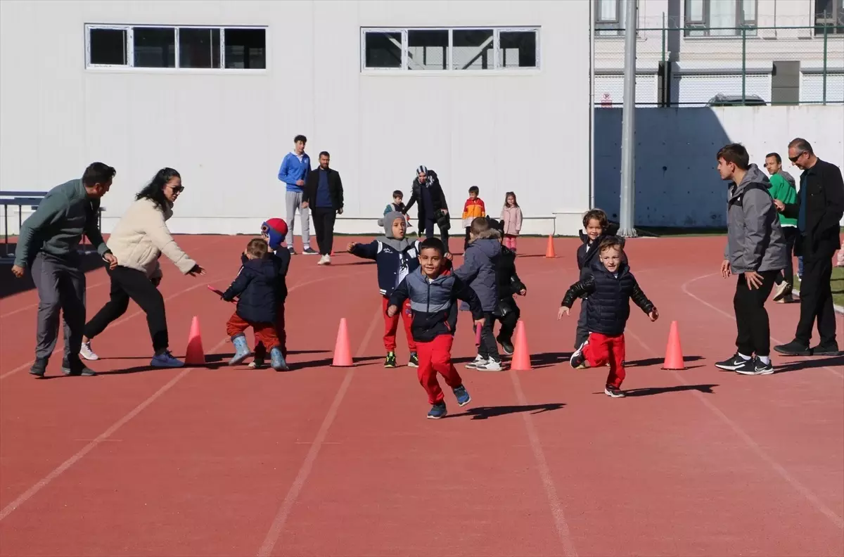 Sporla Tanışan Minikler