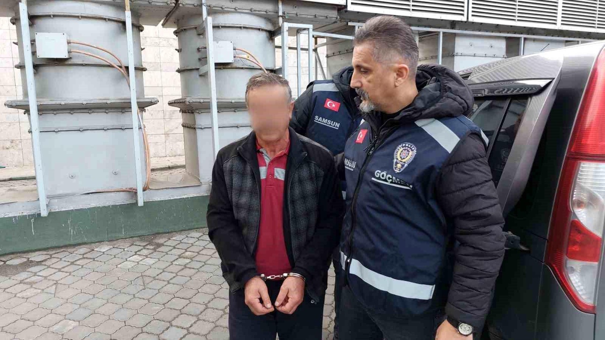 Samsun\'da Tırda 40 Kaçak Göçmen Yakalandı