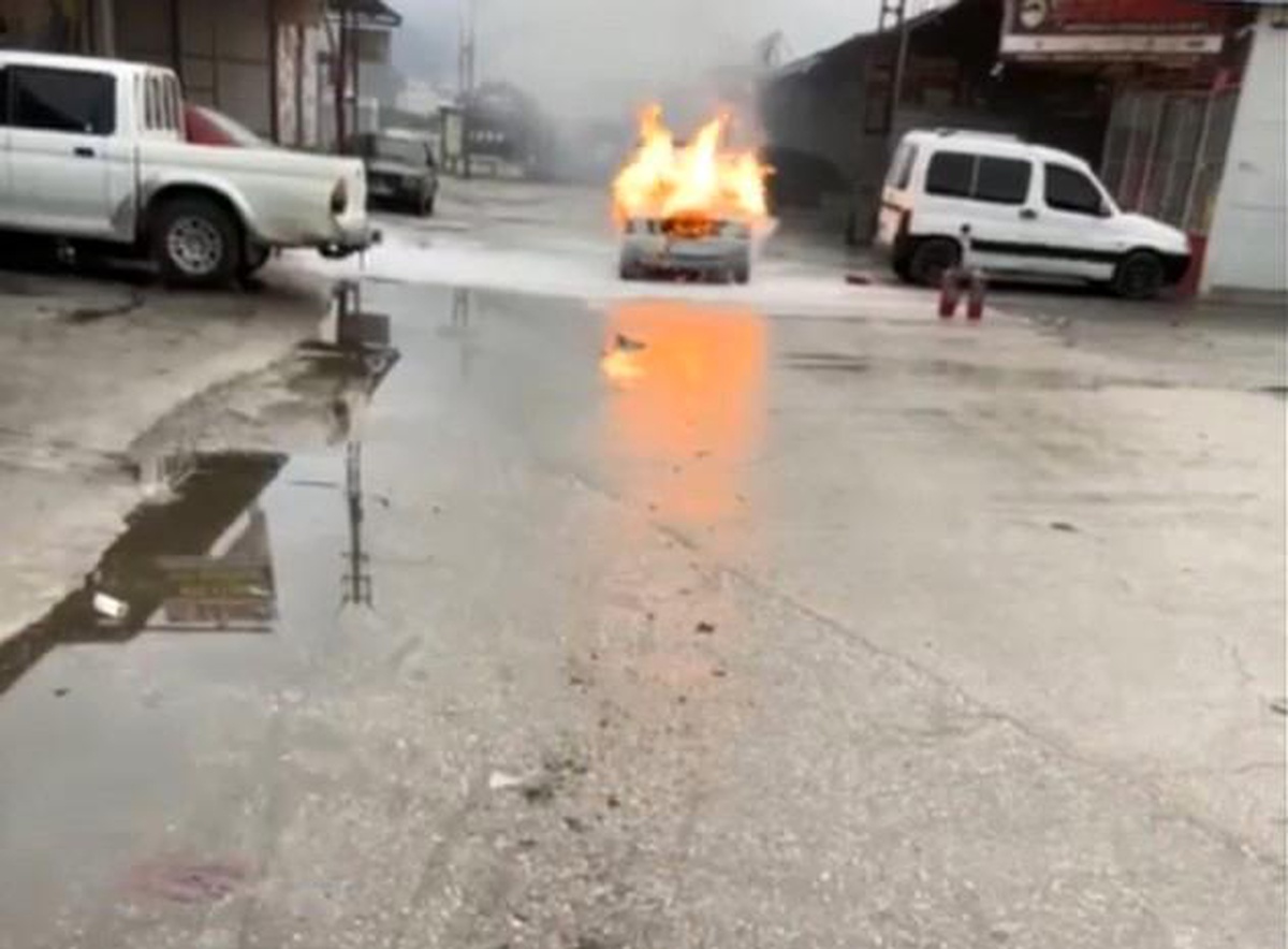 Tokat\'ta Otomobil Yangını