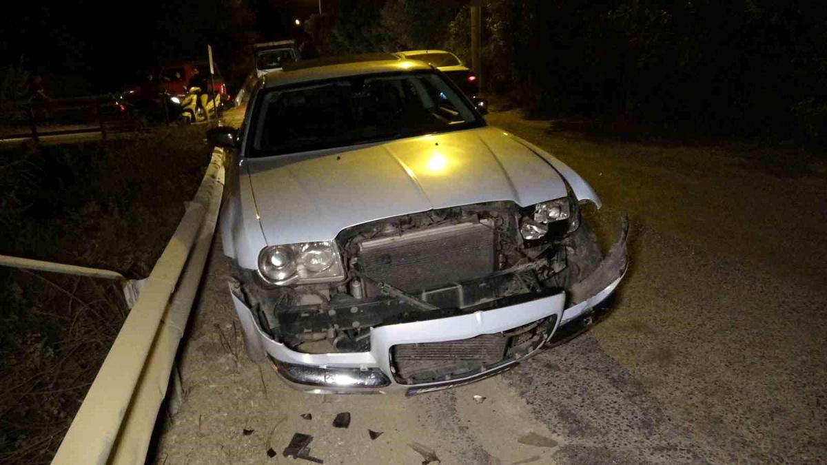 Manavgat\'ta Trafik Kazası: 4 Yaralı