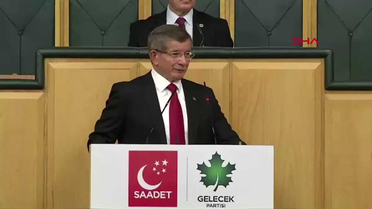 Davutoğlu: Selahattin Demirtaş\'ı muhatap olmaktan çıkarmanın ne tutarlılığı var