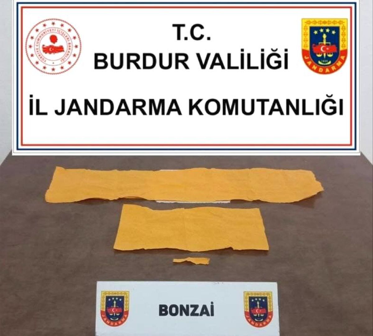 Burdur\'da Uyuşturucu Operasyonu: 3 Tutuklama
