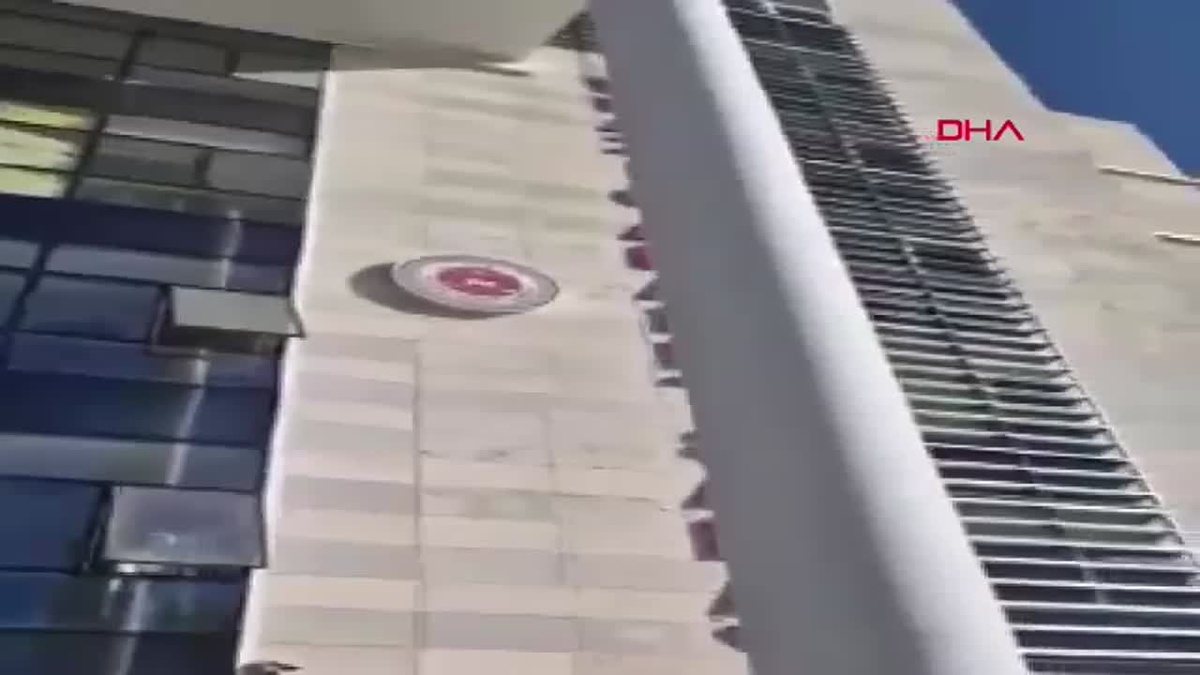 Elazığ\'da Gasp Şüphelileri Tutuklandı