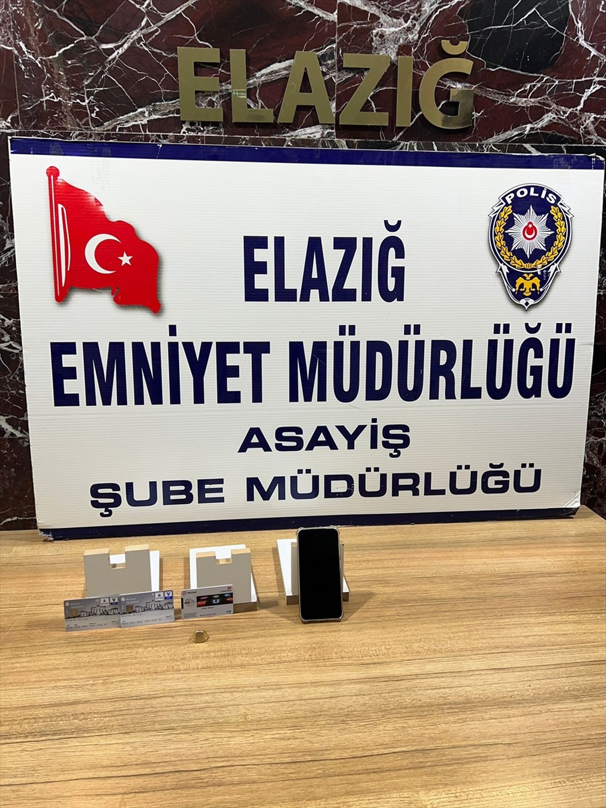 Elazığ\'da Gasp Zanlıları Tutuklandı