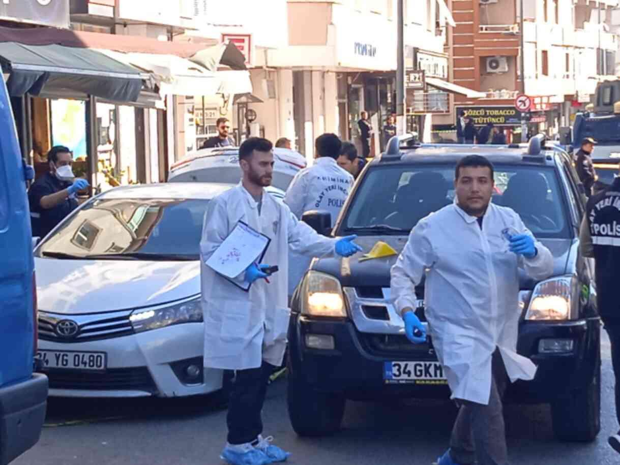 Emekli asker ve oğlu, polise çekiçle saldırdı! Ölü ve yaralılar var