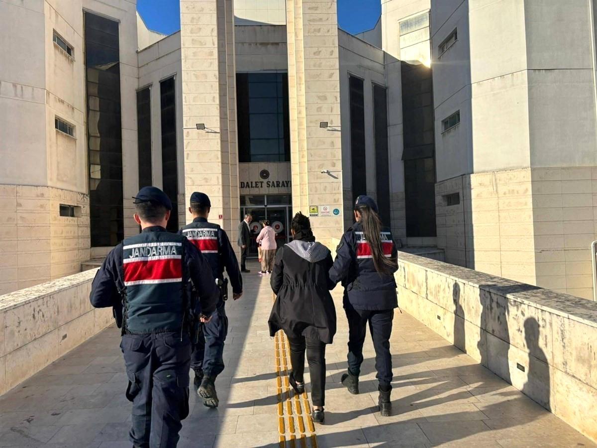 34 Yıl Hapis Cezalı Şahıs Edremit\'te Yakalandı