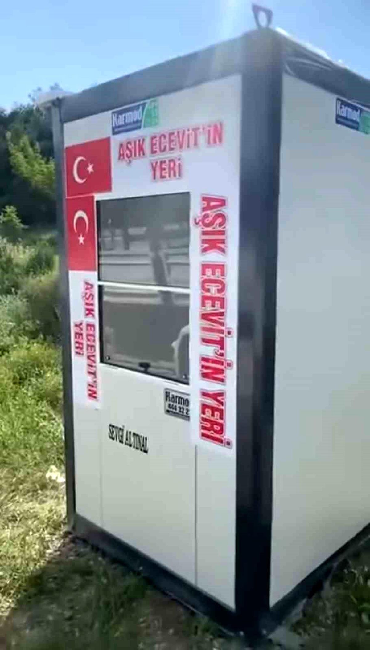 Aşık Ecevit\'e Kırgın Kalplere Konteyner Hediye