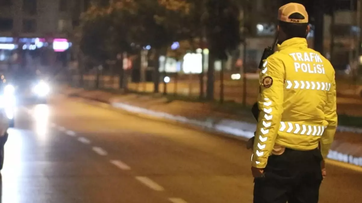 Kayseri\'de Asayiş Uygulaması: 8 Gözaltı