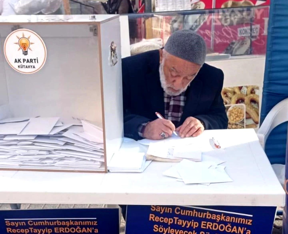 Kütahya\'da Cumhurbaşkanına mektup gönderme stantlarına yoğun ilgi