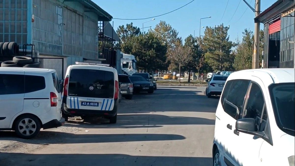 Kütahya\'da Sanayi Sitesinde Kavga: 2 Yaralı
