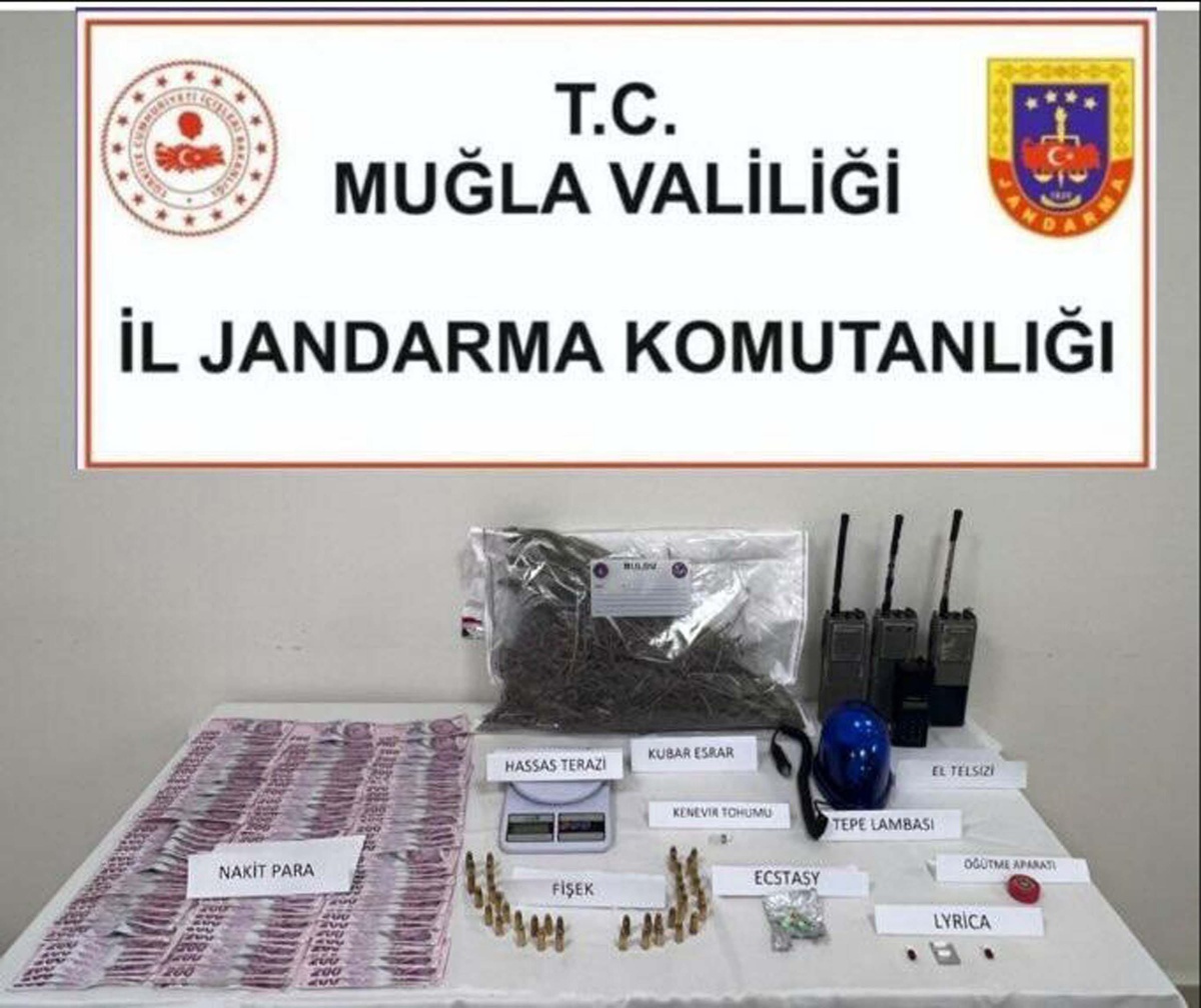 Muğla\'da Uyuşturucu Operasyonu: 11 Gözaltı