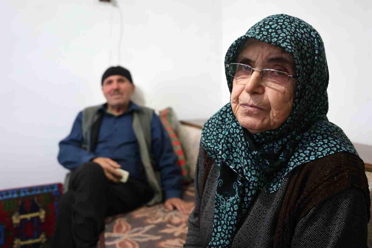 Konya\'da Yaşlı Çift Dolandırıldı