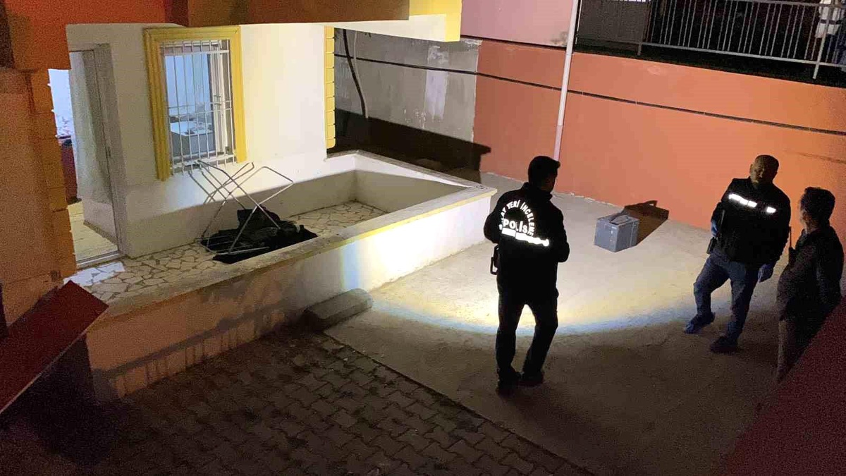 Isparta\'da Yurt Odasında Patlama: 1 Yaralı