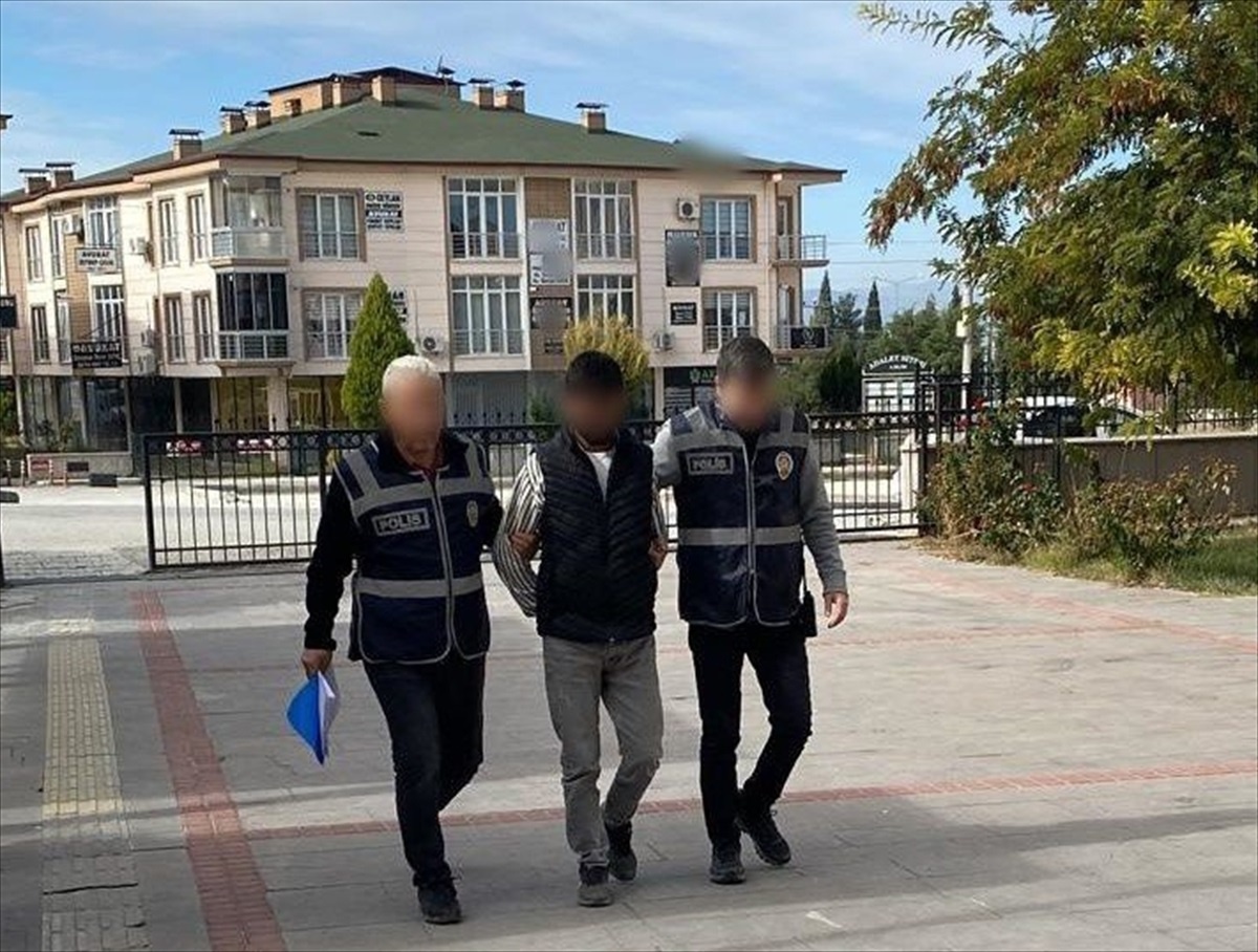 Otomobil Hırsızlığı Zanlısı Tutuklandı