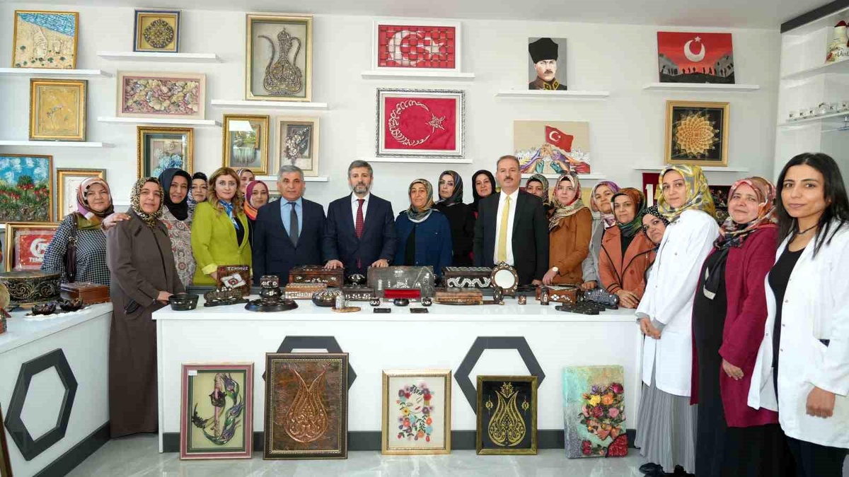 Adıyaman\'da Dijital Sınıf Açılışı