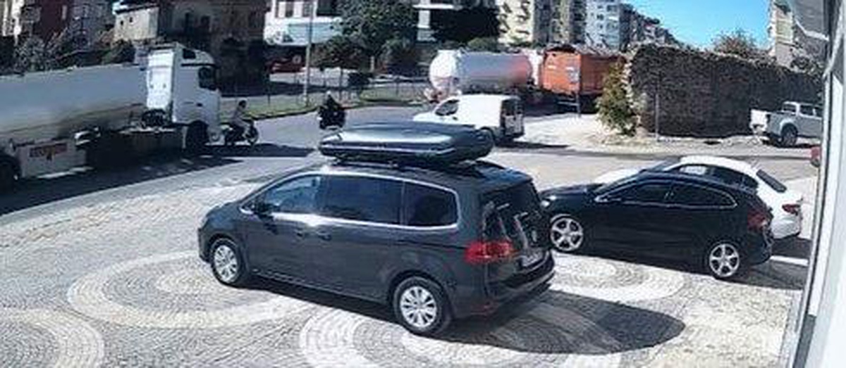 Alanya\'da Tanker Motosiklete Çarptı
