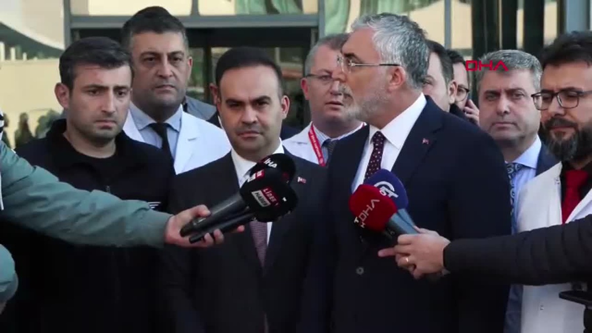 Bakanlar Yaralıları Ziyaret Etti
