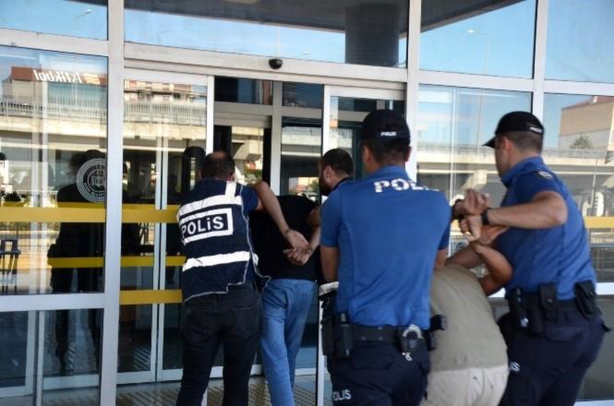 Antalya\'da Denetimlerde 168 Tutuklama