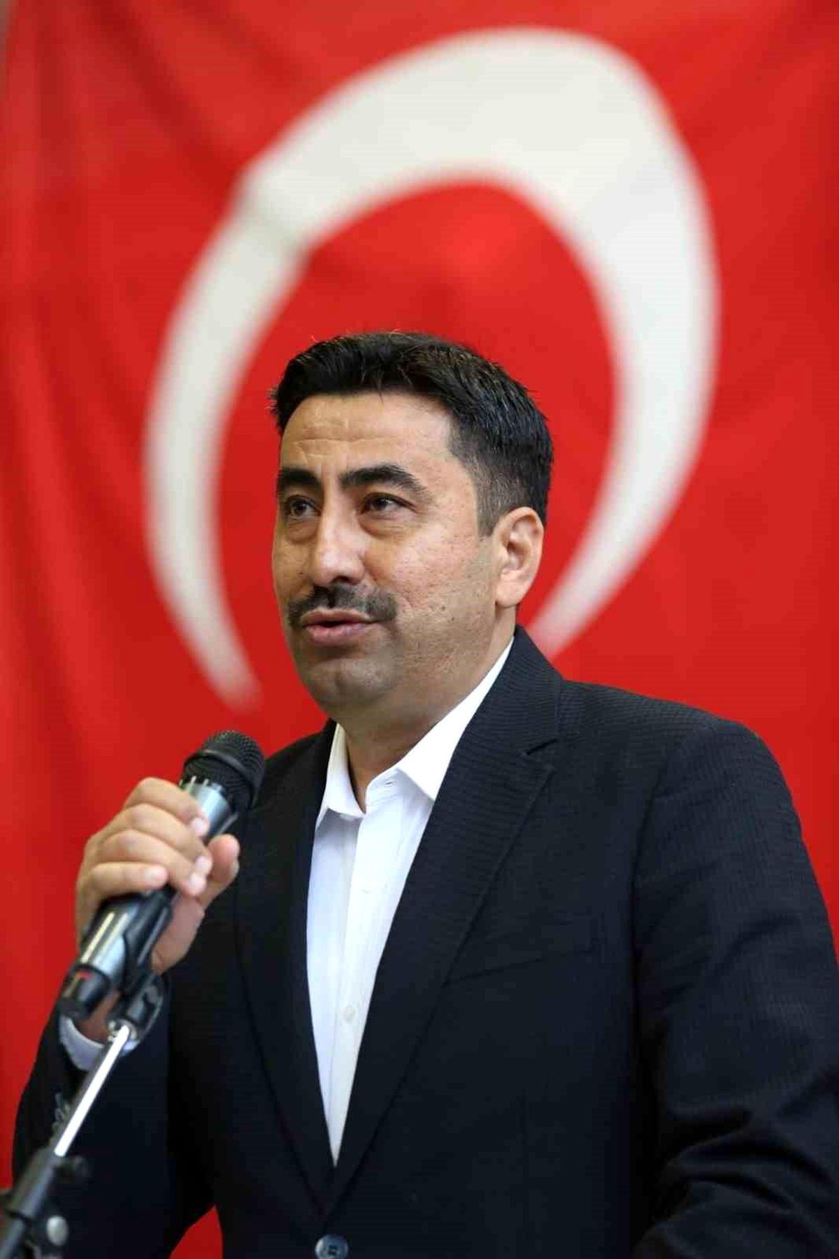 Çelik: "Hain terör saldırısını kınıyoruz"