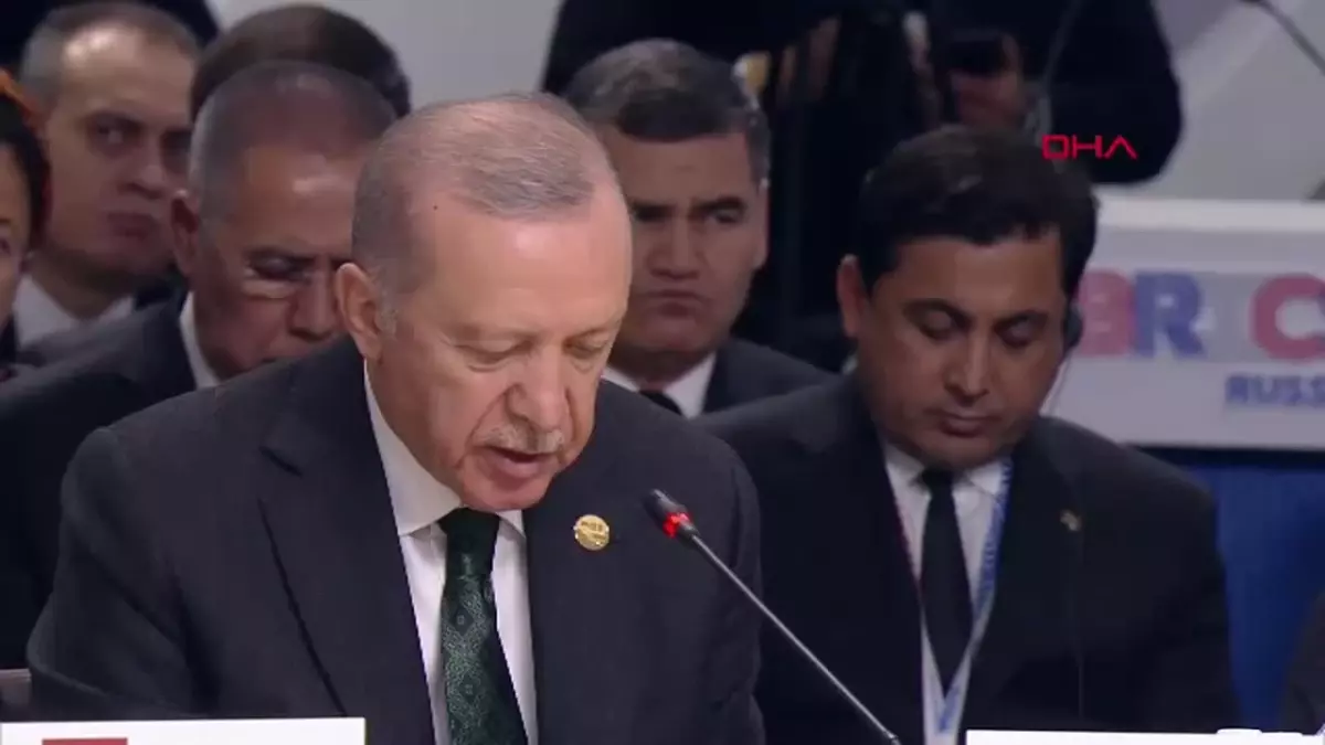 Cumhurbaşkanı Erdoğan: Bu alçakça saldırı Türkiye\'nin terörü bertaraf etme kararlılığını perçinlemiştir