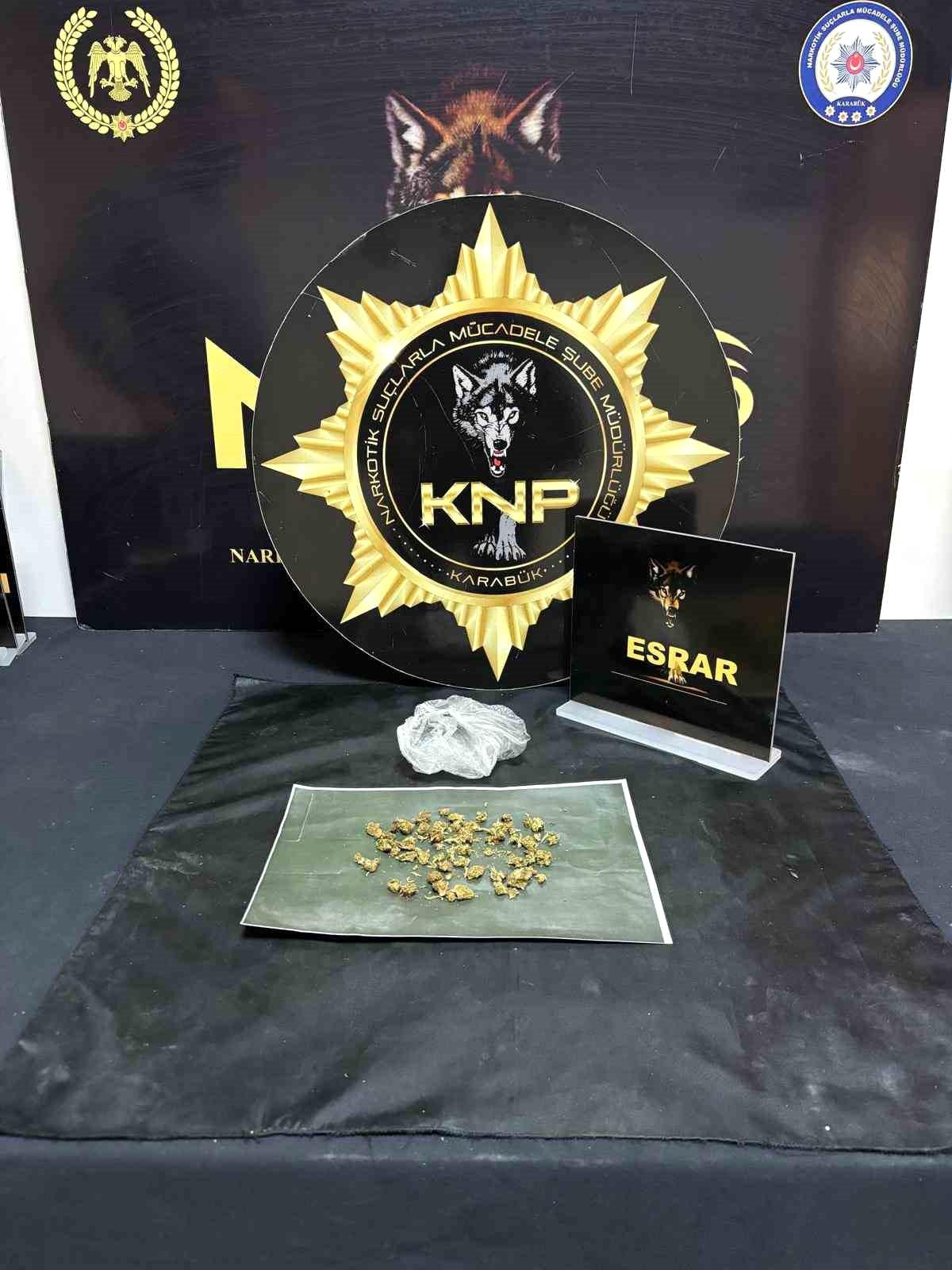 Karabük\'te Uyuşturucu Operasyonu: 2 Gözaltı