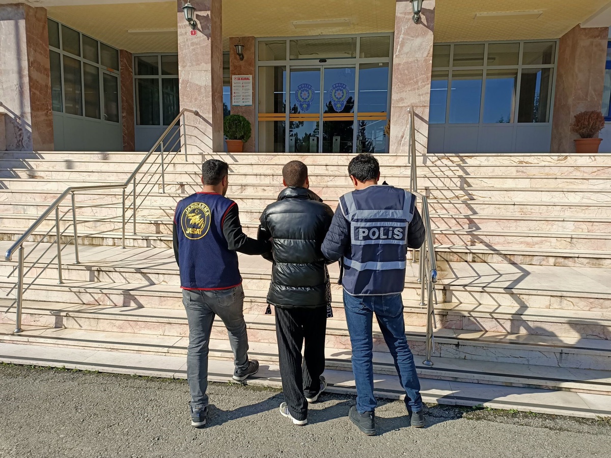 Firari Cinsel İstismarcı Yakalandı