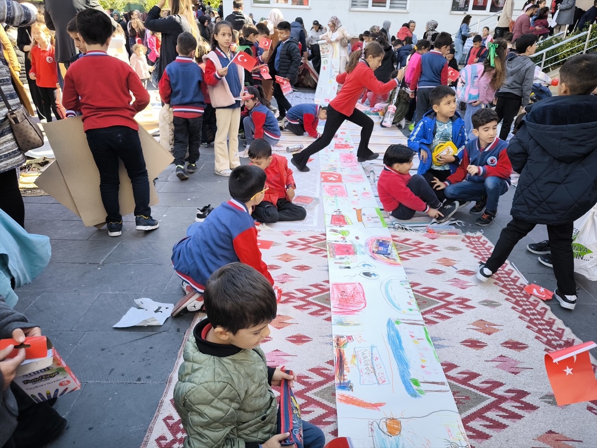 Siirt\'te 1500 Öğrenci Resim Çizdi