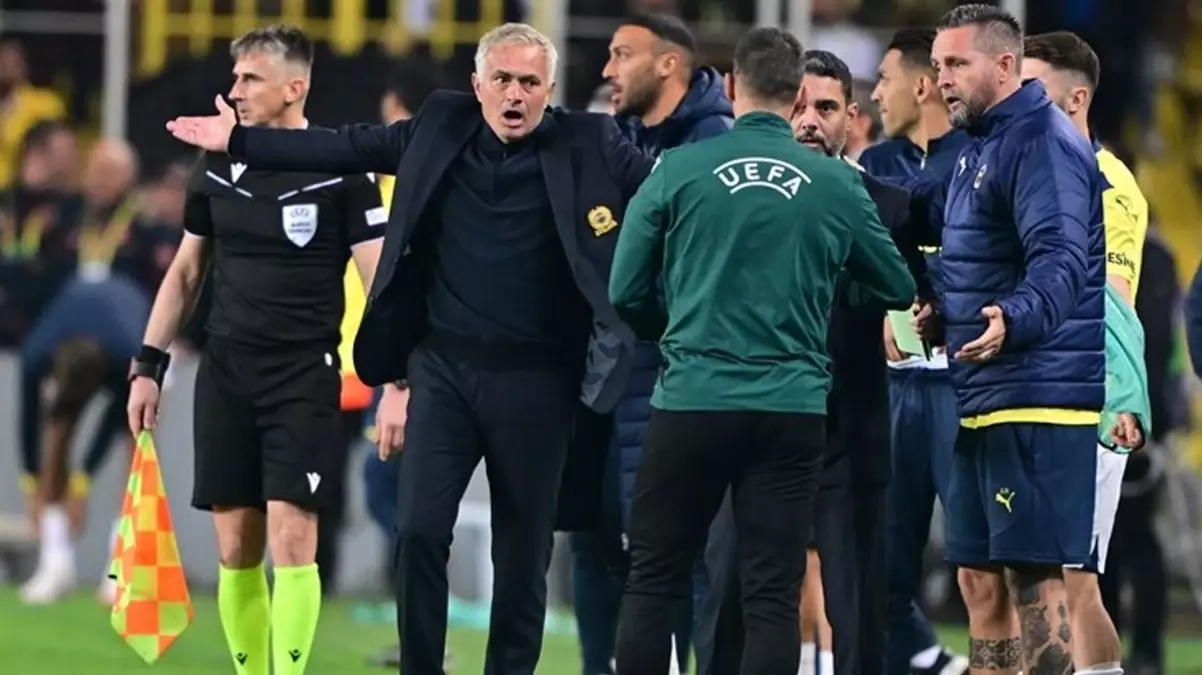 Mourinho\'nun kaç maç ceza alacağı belli oldu