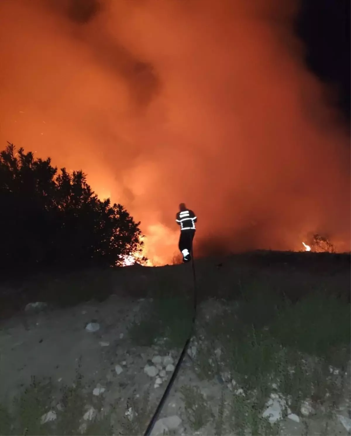 Antakya\'da Orman Yangını Kontrol Altında