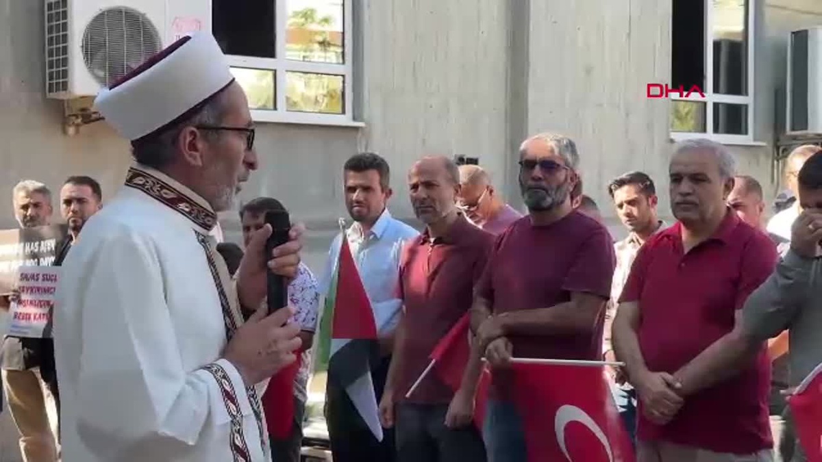 ANTALYA Şehitler için gıyabi cenaze namazı
