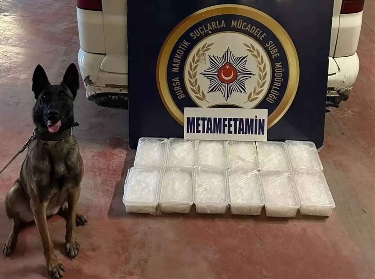 Bursa\'da tarihi uyuşturucu operasyonu: Rekor miktarda hap ele geçirildi