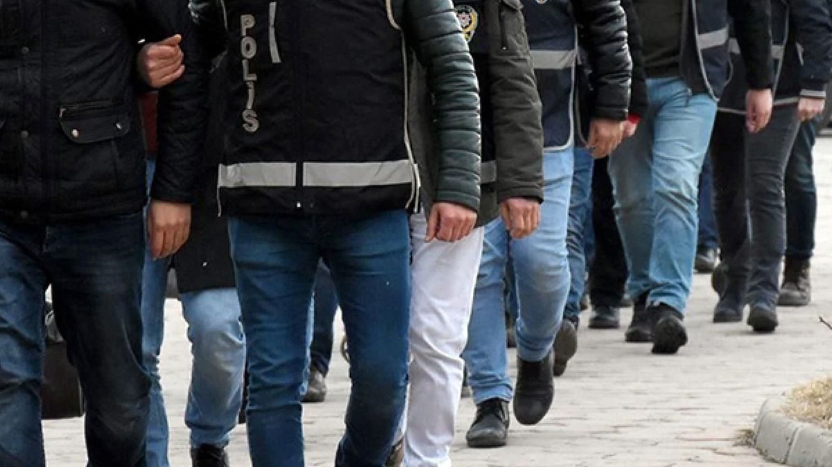 İstanbul\'da PKK/KCK Operasyonu: 35 Şüpheli Gözaltında