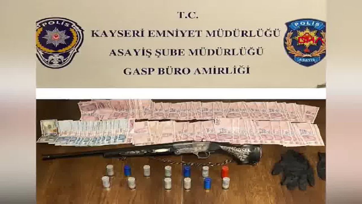 Kayseri\'de Dolandırıcı Polise Takıldı