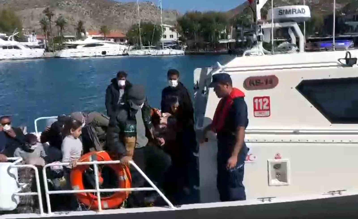 Marmaris\'te 20 Düzensiz Göçmen Yakalandı