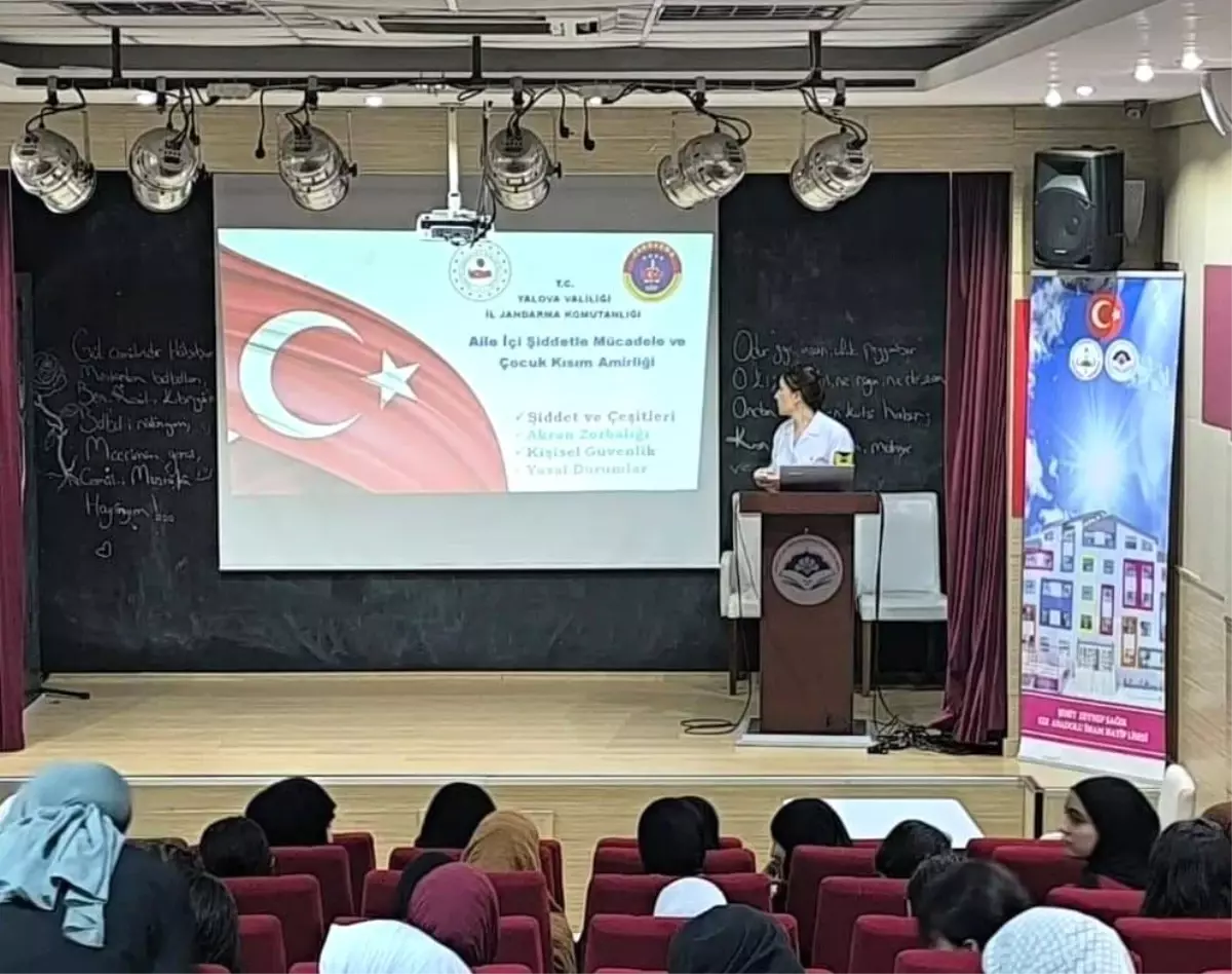 Yalova\'da Jandarmadan Eğitim Faaliyetleri