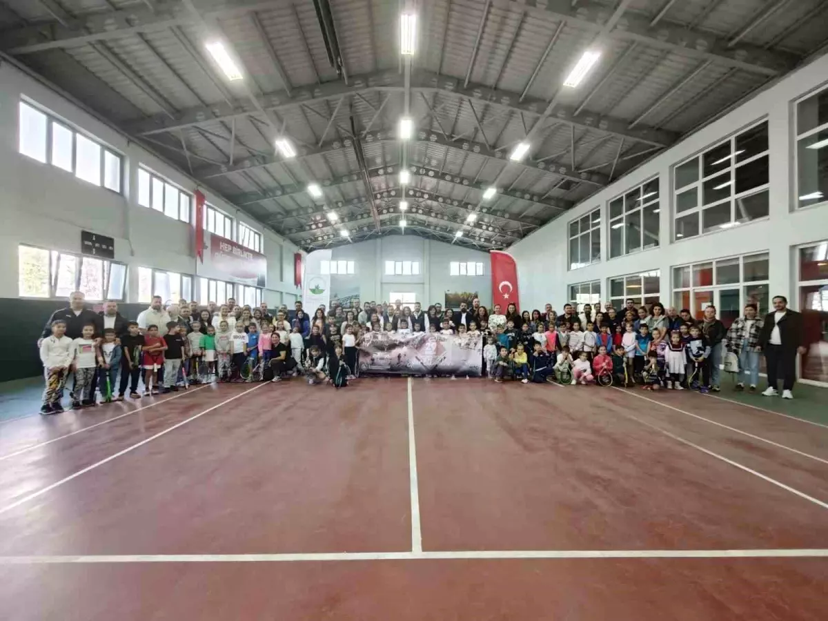 29 Ekim Cumhuriyet Kupası Tenis Turnuvası Başladı