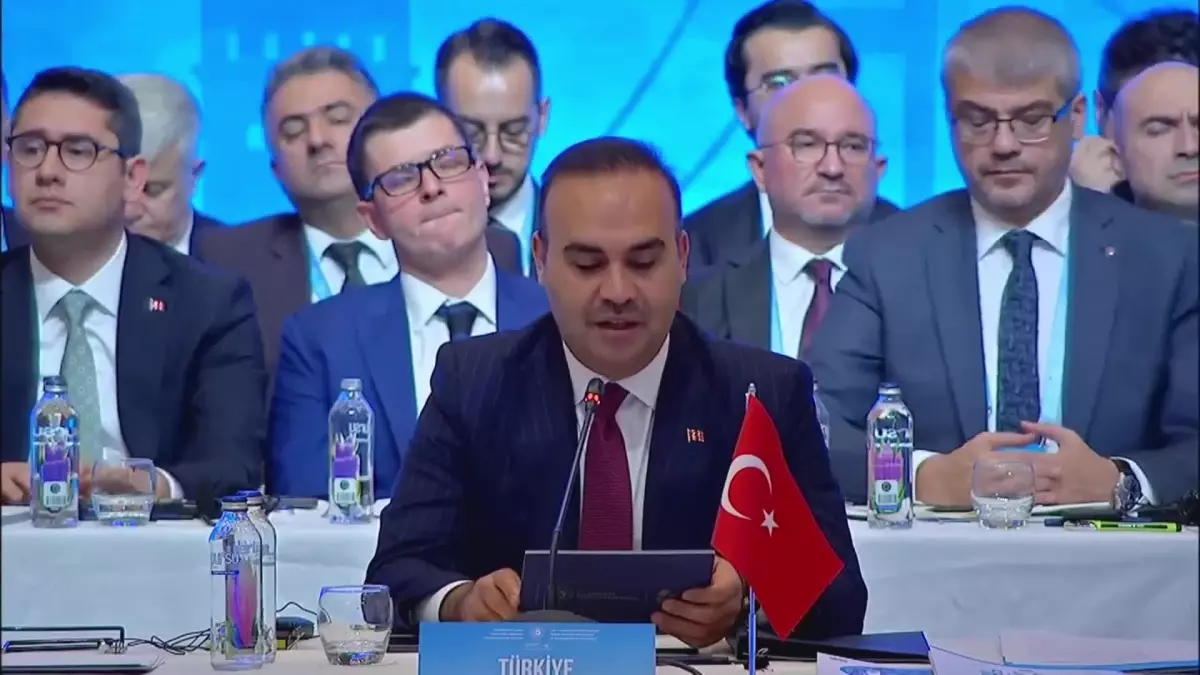 Bakan Kacır: Terör Şebekelerine İnat Türkiye Yüzyılında Tam Bağımsız Türkiye\'den Bir An Dahi Vazgeçmeyeceğiz