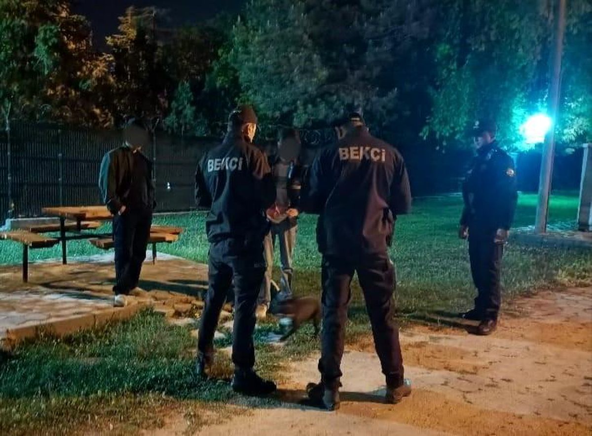 Eskişehir\'de Bekçi Çalışmaları: 0,91 Gram Esrar Ele Geçirildi