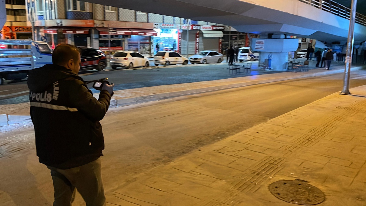 Elazığ\'da Kıraathaneye Silahlı Saldırı