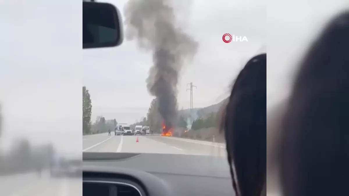 Erzincan\'da Trafik Kazası: 5 Kişi Hayatını Kaybetti