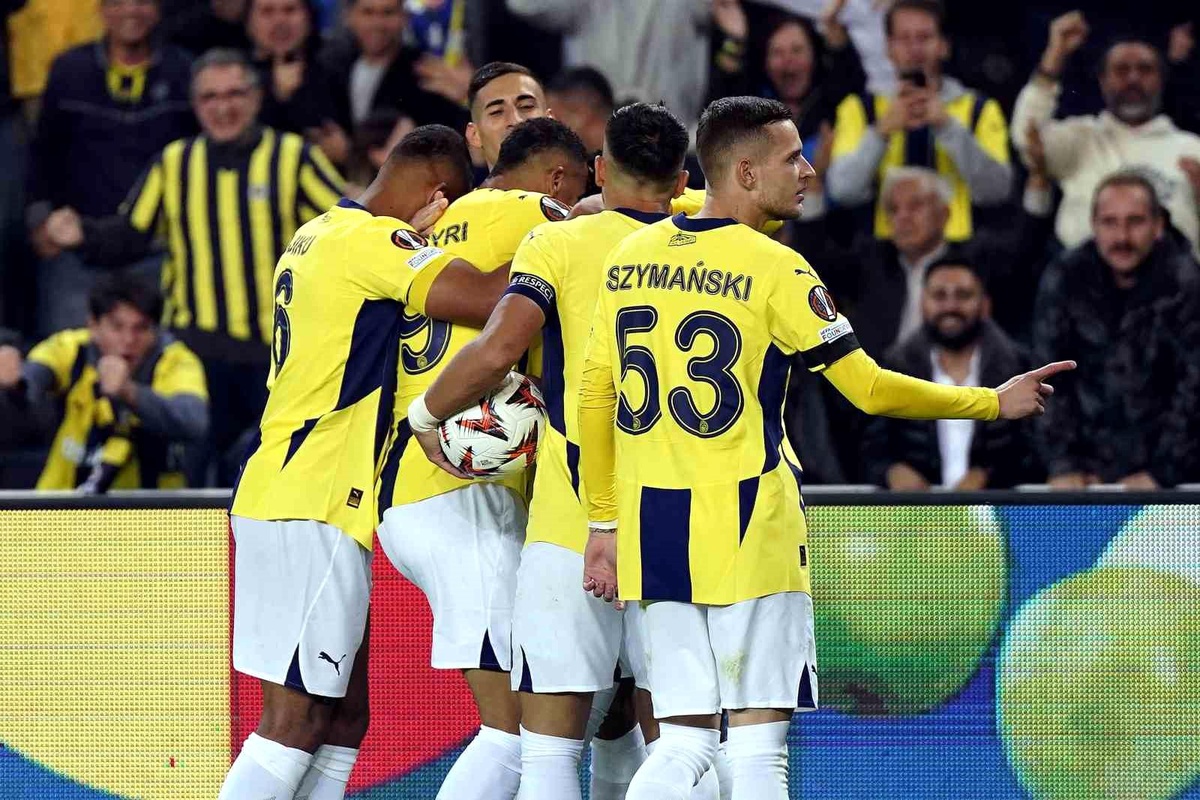 Fenerbahçe, Bodrum FK ile İlk Maçına Çıkıyor