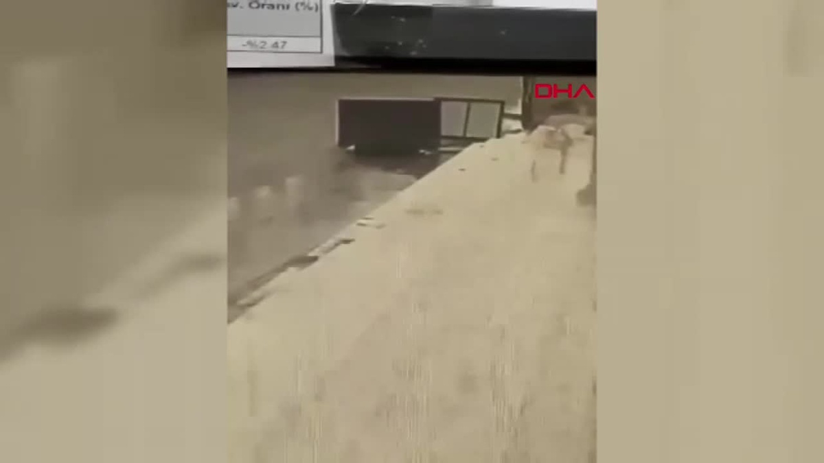 Kırıkkale\'de Demir Pano Devrildi, Yaşlı Kadın Vefat Etti