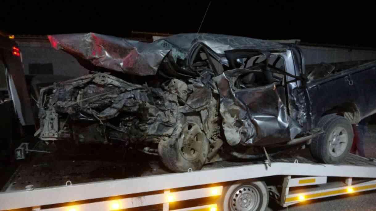 Malatya'da otomobil ile pikap kafa kafaya çarpıştı: 3 ölü, 4 yaralı