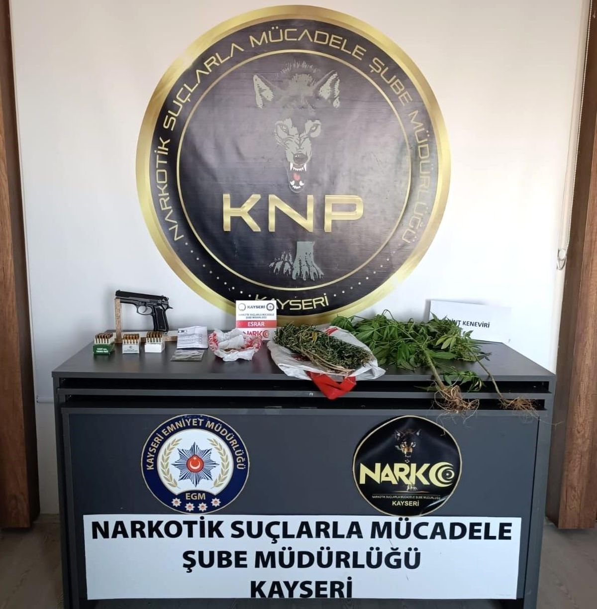 Kayseri\'de Uyuşturucu Operasyonu: İki Kişi Yakalandı
